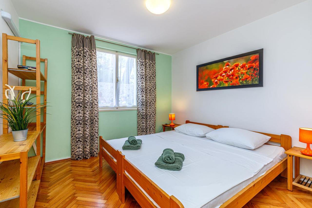 Al Mare Apartments Rovinj Exterior photo